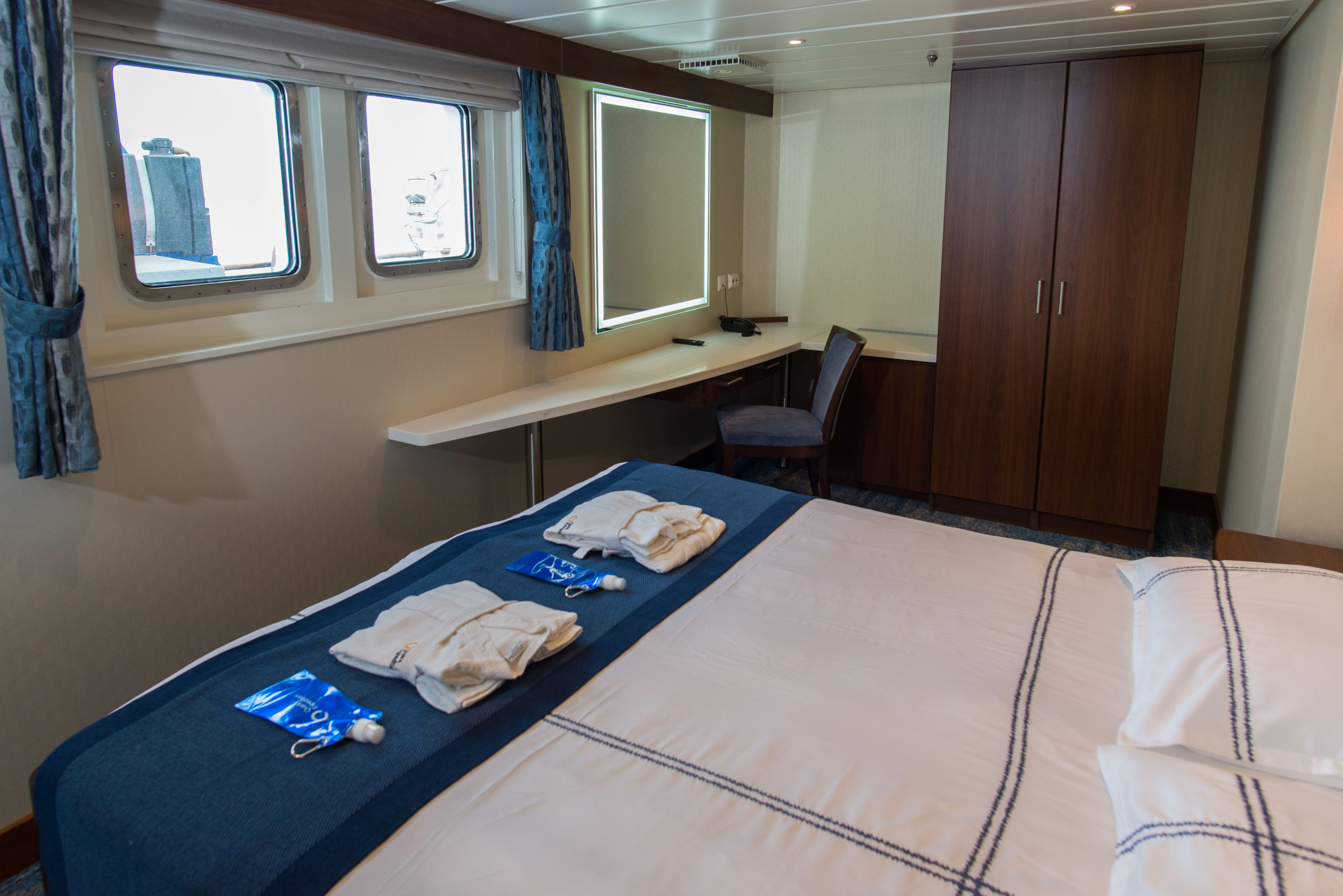 Quark Expeditions Ocean Adventurer Owner's Suite 2.jpg